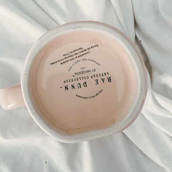 NWOT Rae Dunn Galentines Day Mug - Picture 3 of 4